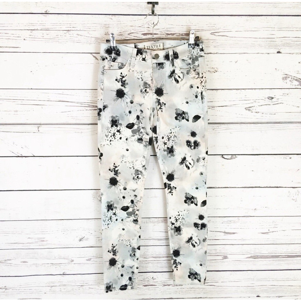 Anthropologie Elizabeth & James TEXTILE Floral Jeans